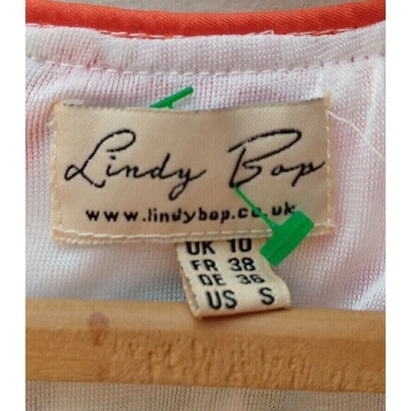 Lindy Bop White Floral Fit & Flare Dress Size S Sleeveless Sweetheart Neckline - Picture 9 of 9